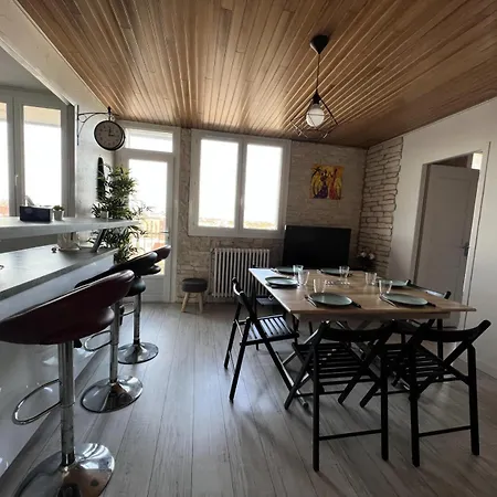 A - Gemini - Ptjlebtls04 Mae-7371 Apartment